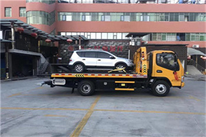 胶州汽车紧急补胎换胎救援